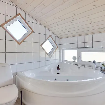 Caro - 807m From The Sea By Interhome *